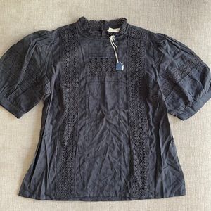 Universal Thread top